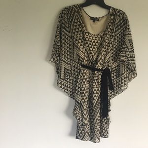 Cute beige and black kimono dress Size XS